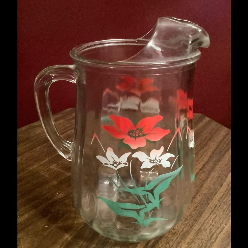 Vintage clear glass pitcher with red & white flowers 1950s